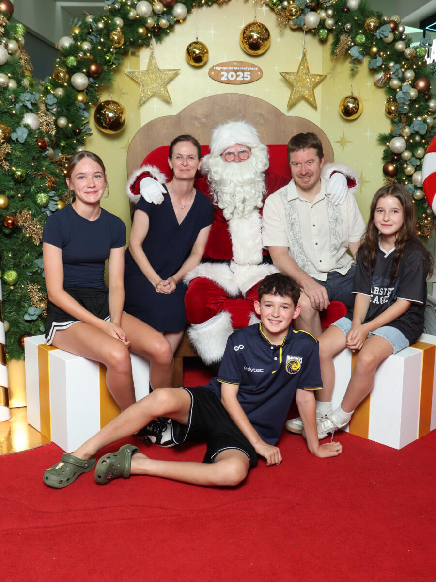 Family Christmas photo